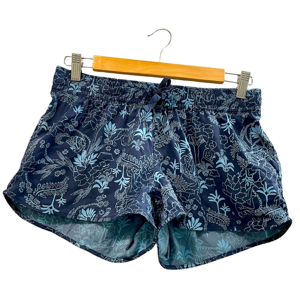 Patagonia Women’s Board Shorts, size small.